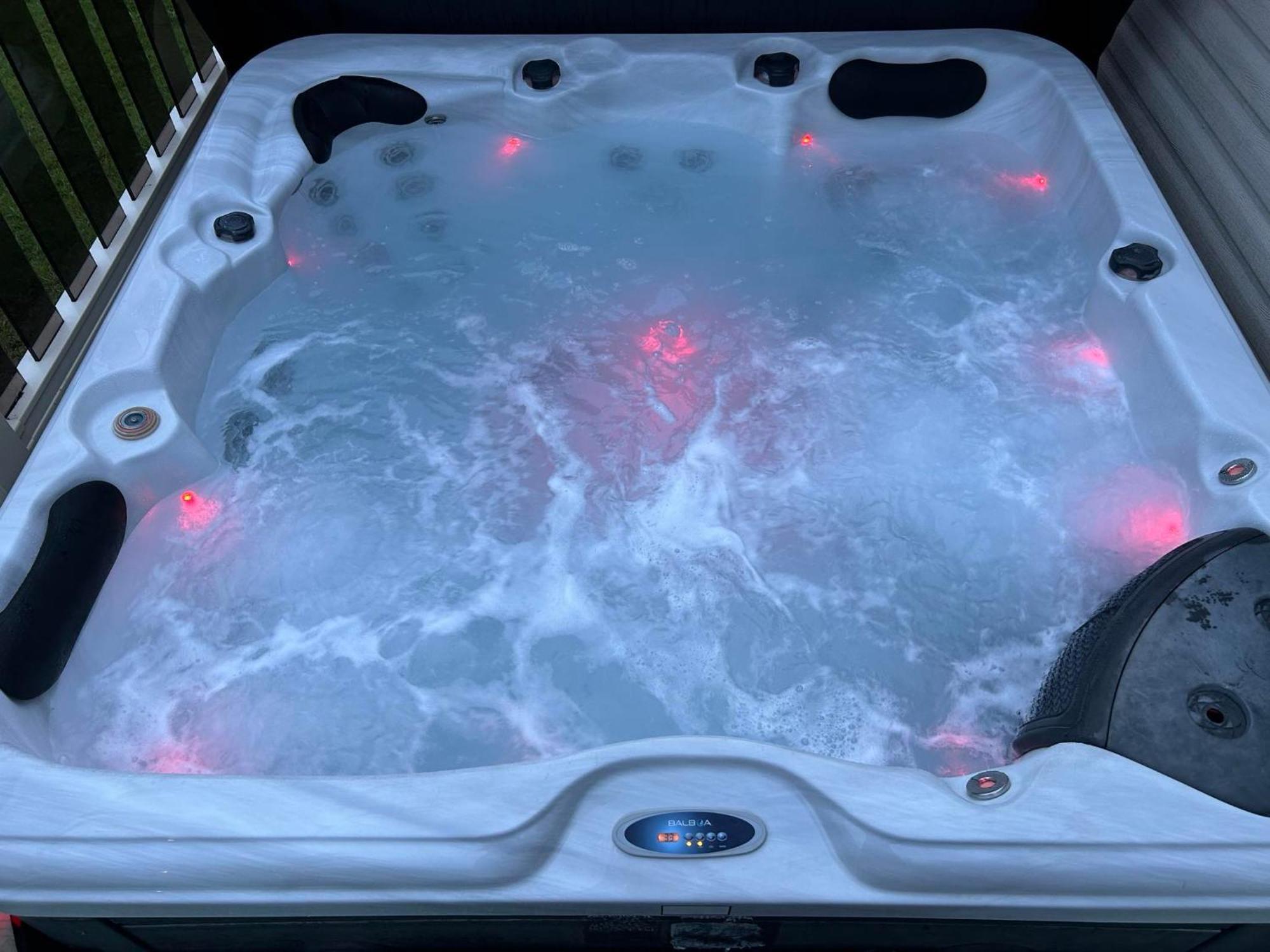 Hot Tub Retreat At Tattershall Lakes Εξωτερικό φωτογραφία