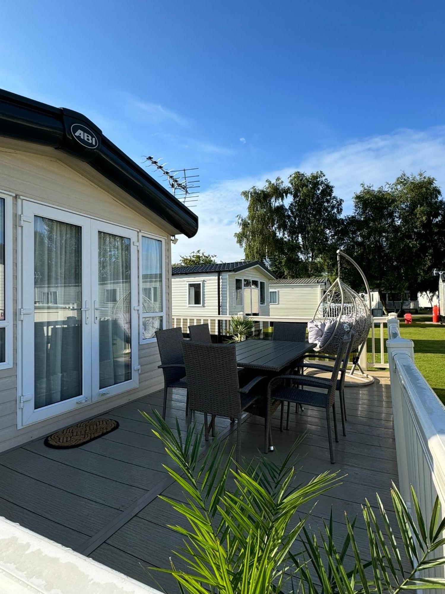 Hot Tub Retreat At Tattershall Lakes Εξωτερικό φωτογραφία
