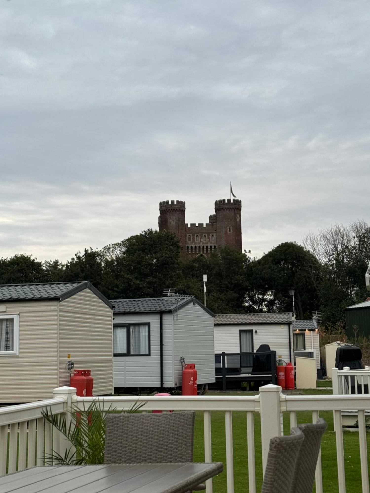 Hot Tub Retreat At Tattershall Lakes Εξωτερικό φωτογραφία